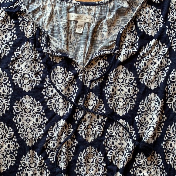 Aeropostale tassel detailed blouse - Picture 2 of 2